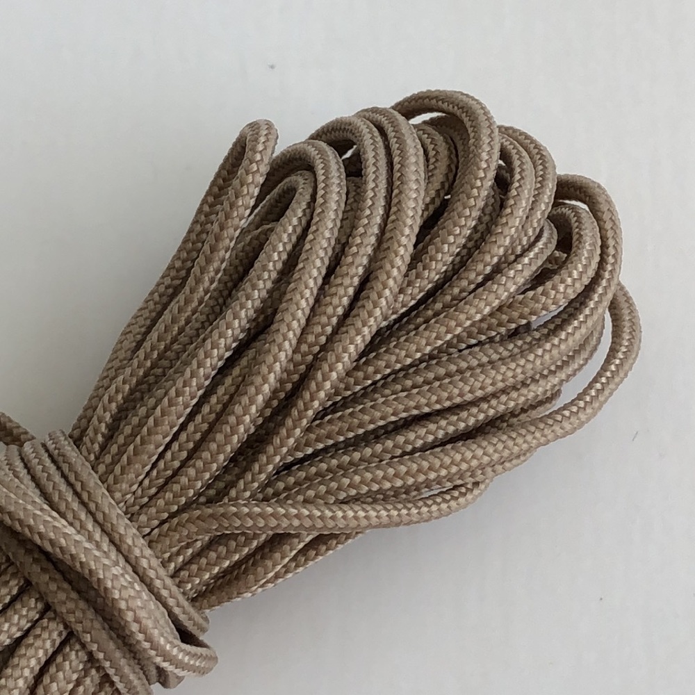 5/$10   9 YARDS 2MM Paracord Parachute Cord  TAUPE TAN